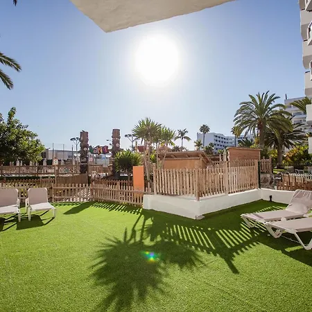 Servatur Waikiki Hotell