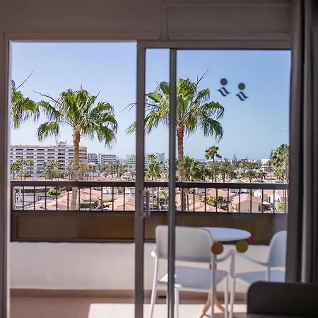 思维德威基基酒店 酒店 普拉亚戴尔雷安格莱斯