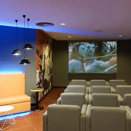 思维德威基基酒店 普拉亚戴尔雷安格莱斯