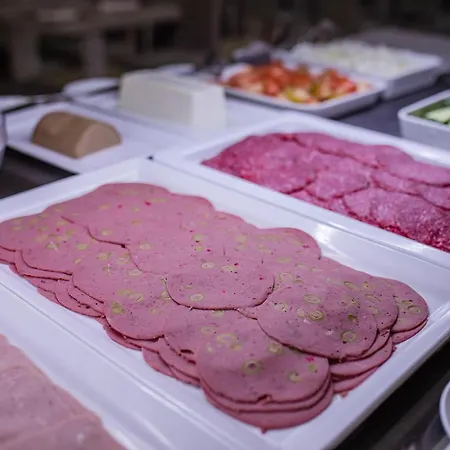 思维德威基基酒店 酒店