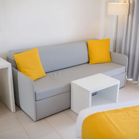 Hotel Servatur Waikiki