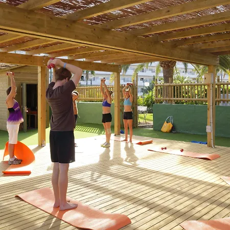 思维德威基基酒店 4*