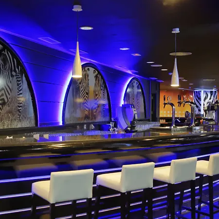 思维德威基基酒店 酒店