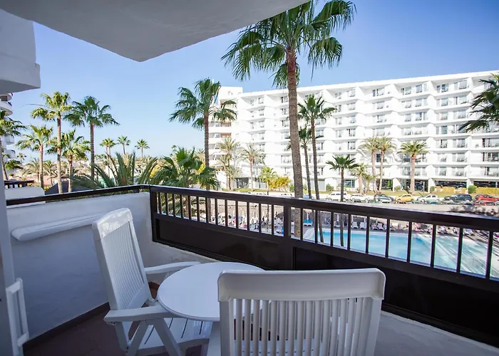 Szálloda Servatur Waikiki