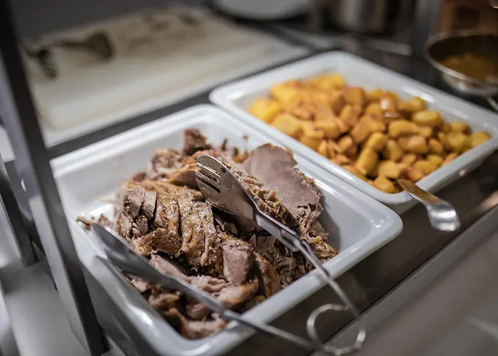 Szálloda Servatur Waikiki 4*