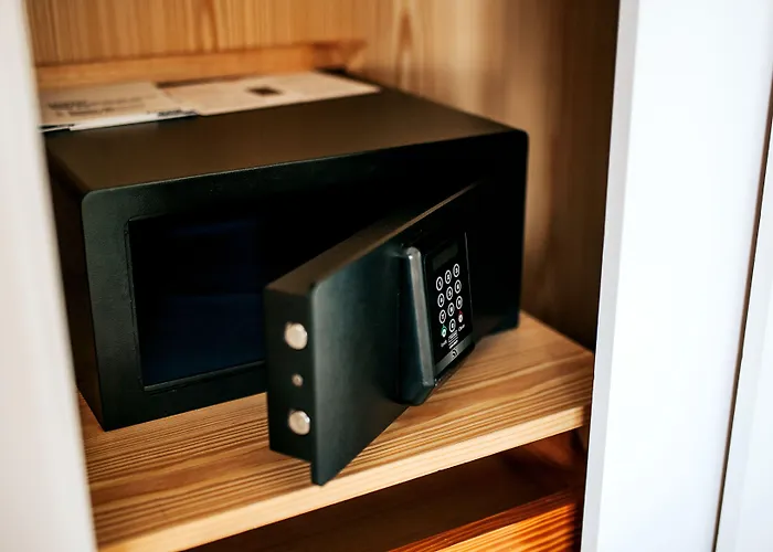 Szálloda Servatur Waikiki 4*