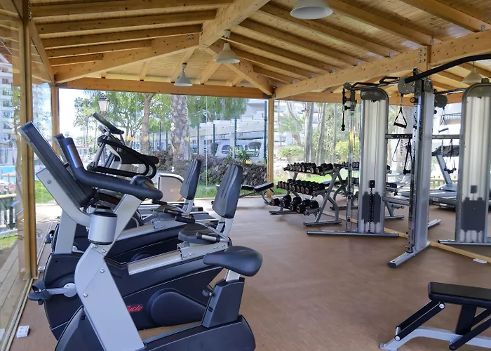 Servatur Waikiki Szálloda 4*