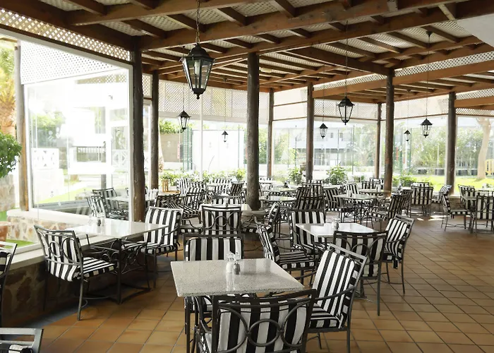 Szálloda Servatur Waikiki