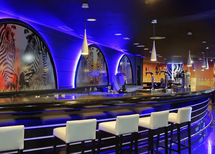 Servatur Waikiki Szálloda