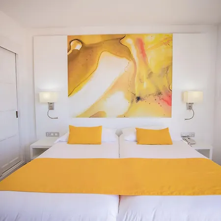 Servatur Waikiki