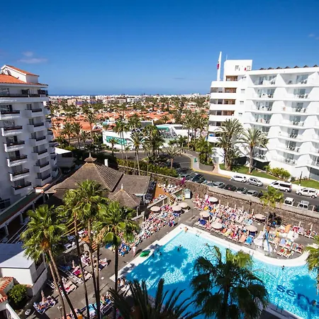 Servatur Waikiki Hotel 4*