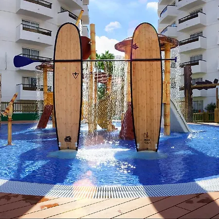 Servatur Waikiki Hotel 4*